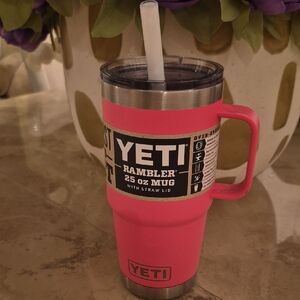 YETI Rambler 25 oz Bright Pink Tumbler with Straw Lid